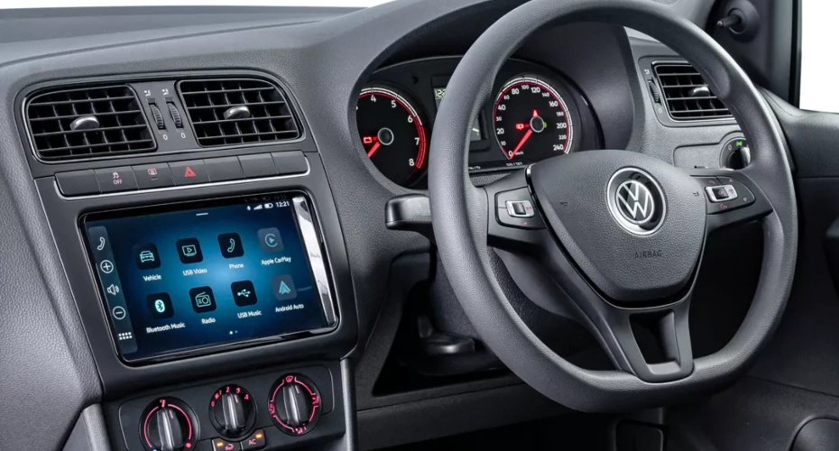 Polo Vivo Hatch